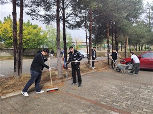 Ortaköy MYO’da Temiz Çevre, Güzel Okul Etkinliği Gerçekleştirildi