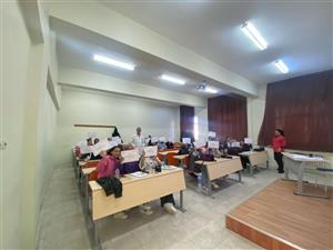 İş Kulübü Eğitimlerini Başarıyla Tamamlayan Öğrencilerimiz Sertifikalarını Aldı