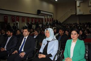 Türk Milli Değerlerinin Korunması ve Yükseltilmesinde Gençlerin ve Kadınların Rolü Konulu Konferans Gerçekleştirildi