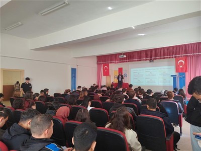 Ortaköy MYO’da TÜBİTAK 2209-A ve 2209-B Bilgilendirme Programı Gerçekleştirildi